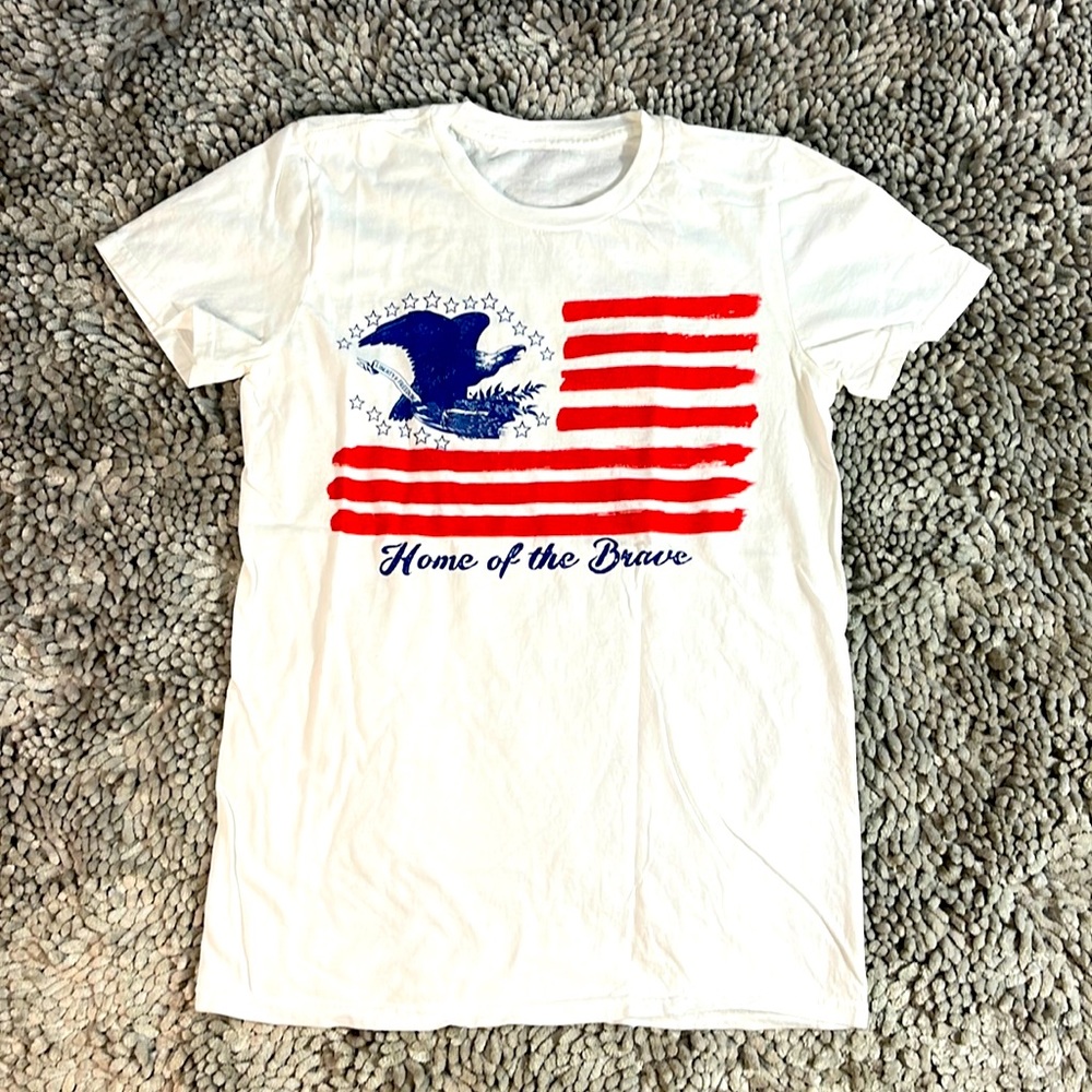 Small Mens Patriotic shirt